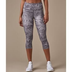 Lululemon Fast & Free Kindred Spirit Alpine Cropped 19 in. Leggings 4 Small